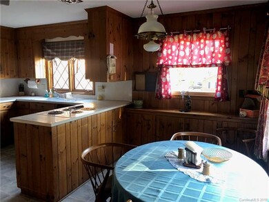 212 E End Ave, Statesville, NC 28677 - photo 3