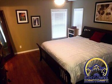 804 SE 44th St, Topeka, KS 66609 - photo 7