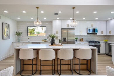 14-Kitchen