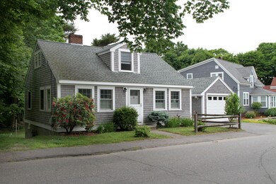 11 Old Bridge Rd, Buzzards Bay, MA 02532 - photo 2