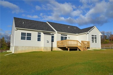 4865 Reston Dr unit 129, Easton, PA 18040 - photo 7