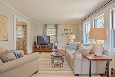 13 Laurel Dr, Needham, MA 02492 - photo 4