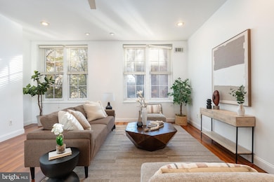 1023 Clinton St unit 202, Philadelphia, PA 19107 - photo 2