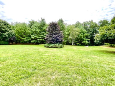 16 Lochmere Ln unit U372, Nashua, NH 03063 - photo 4