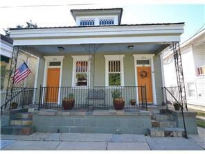 Facade/Exterior Front.