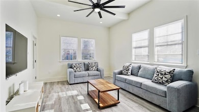 7500 Zimpel St, New Orleans, LA 70118 - photo 2