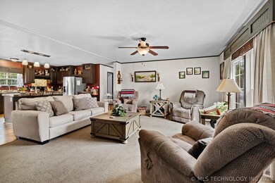 57443 S 667 Rd, Colcord, OK 74338 - photo 5