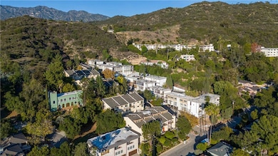 1881 Alpha Rd unit 8, Glendale, CA 91208 - photo 7