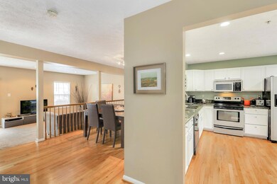 3907 Elkhorn Cir, Bowie, MD 20716 - photo 3