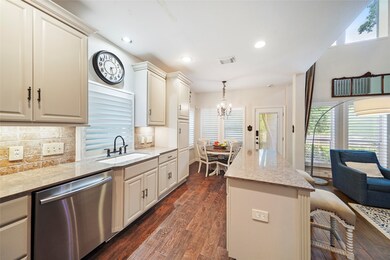 178 E Spindle Tree Cir, Spring, TX 77382 - photo 7