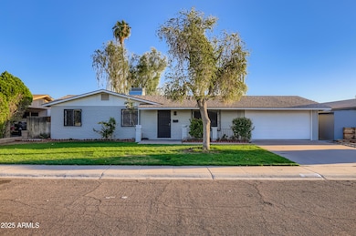 3741 W Davidson Ln, Phoenix, AZ 85051 - photo 2