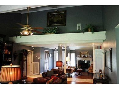 Den/Family/Great Room.