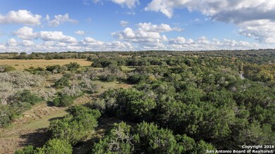 378 Lochte Wise Rd, Fredericksburg, TX 78624 - photo 6