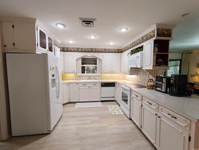 2020 S Prairie St, Stuttgart, AR 72160 - photo 7