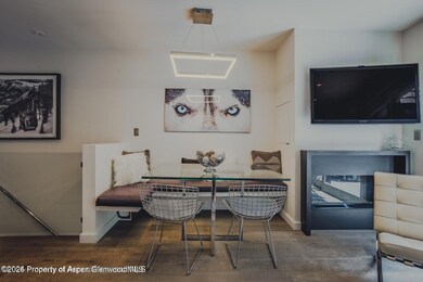 124 E Durant Ave #6