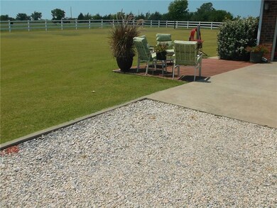 Front Lawn with sitting area.