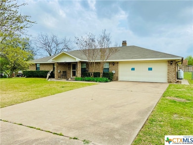 641 Jayline Dr, Temple, TX 76501 - photo 2