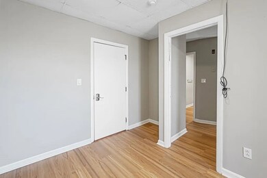 90 Appleton St unit 11, Lowell, MA 01852 - photo 5