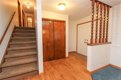 Nice sized entry way and beautiful hardwood floors