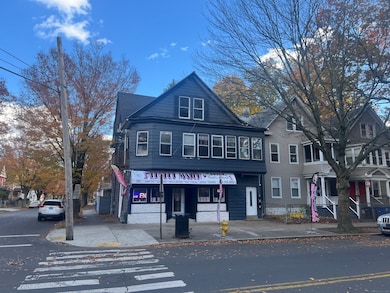 381 Shelton Ave unit 3, New Haven, CT 06511 - photo 2