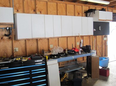 961 Carmalt St, Scranton, PA 18519 - photo 6