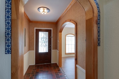 14130 Saint Marys Ln, Houston, TX 77079 - photo 2