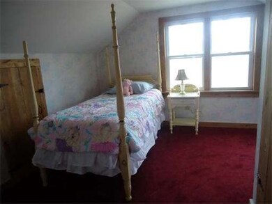 16 Bartlett Ave, Wilbraham, MA 01095 - photo 5