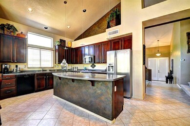 Kitchen 3