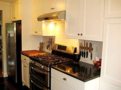 95 Bartemus Trail unit U484, Nashua, NH 03063 - photo 5