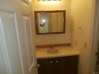 313 S 12th St, Emmaus, PA 18049 - photo 5