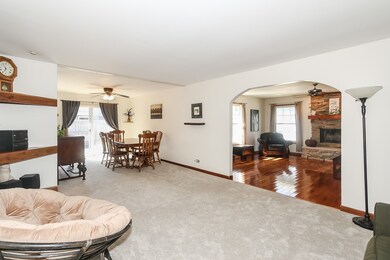 4001 Wilke Rd, Rolling Meadows, IL 60008 - photo 4