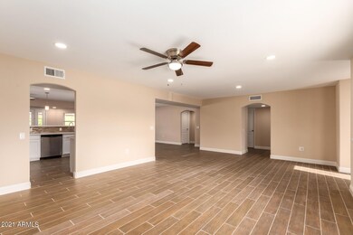 17012 N 96th Dr, Sun City, AZ 85373 - photo 7