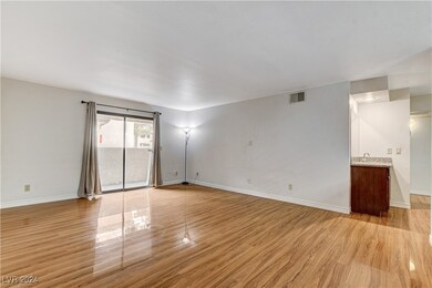 2451 N Rainbow Blvd unit 1083, Las Vegas, NV 89108 - photo 5