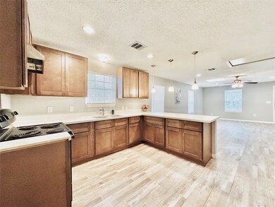 6502 Sidney St, Houston, TX 77021 - photo 7