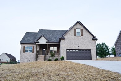 713B N Russell St, Portland, TN 37148 - photo 2