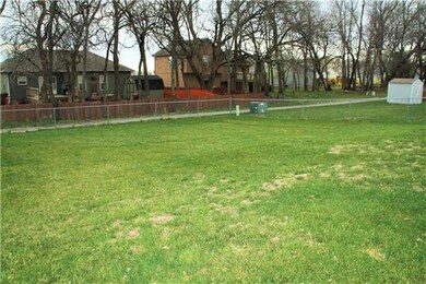 22644 S Jackson St, Spring Hill, KS 66083 - photo 2