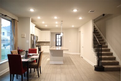 15 Heirloom Garden Place, the Woodlands, TX 77354 - photo 3