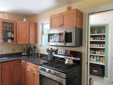 22 Main St, Freeport, ME 04032 - photo 4