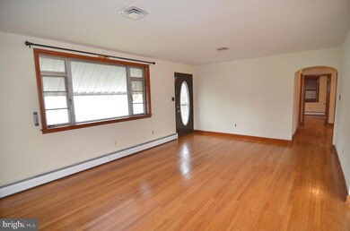 22570 Washington St, Leonardtown, MD 20650 - photo 2