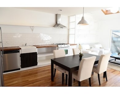 218 Harvard St unit 1, Cambridge, MA 02139 - photo 3