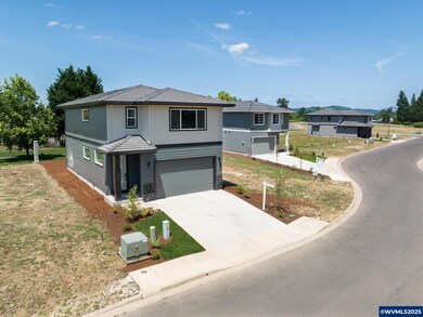 375 Sunday Dr, Creswell, OR 97426 - photo 5