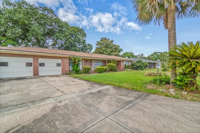 976 Parkridge Cir E, Jacksonville, FL 32211 - photo 4
