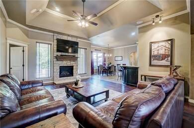 19413 Crest Ridge Dr, Edmond, OK 73012 - photo 7