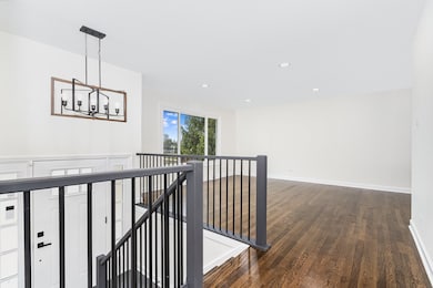 3419 Laurel Ln, Hazel Crest, IL 60429 - photo 5