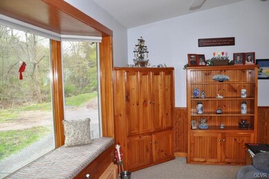 Den overlooking Mill Creek