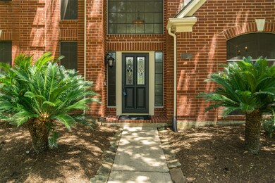 1207 Bob White Dr, Friendswood, TX 77546 - photo 4