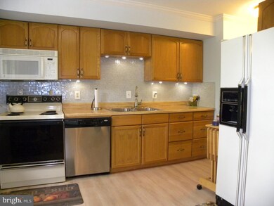 7351 Forrester Ln, Manassas, VA 20109 - photo 5