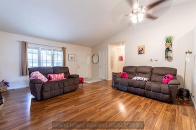 15 Via Trivoli, Grand Island, NE 68803 - photo 2