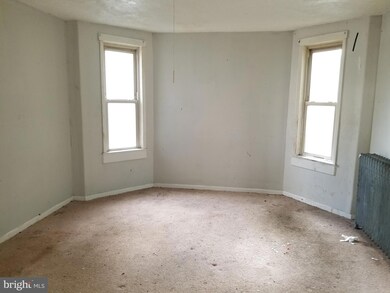 1922 Breitwert Ave, Baltimore, MD 21230 - photo 6