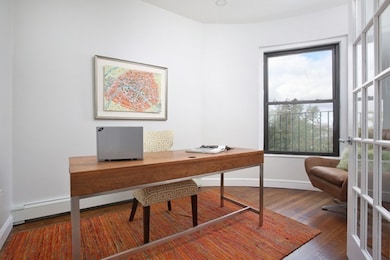 7 Bay State Rd unit 3, Boston, MA 02215 - photo 5